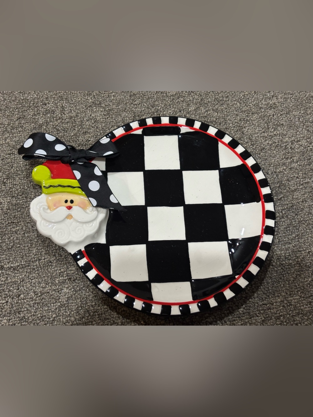 Vintage Y2K Ceramic Christmas Themed Santa Claus Plate by Mud Pie